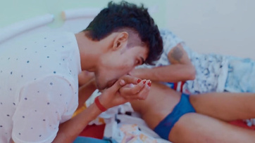 A fickója és annak legjobb spanja is tisztességgel megkuffantotta a szexis izraeli cicus nunikáját Thumb