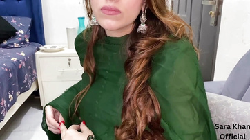 A házban lakó fickóval hágott egy óriásit a nagymellű pakisztáni háziasszony Thumb