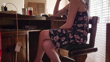 Míg a cimbim elment toalettre én pillanatok alatt megbaszarintottam a kívánnivaló barátnéjét Thumb