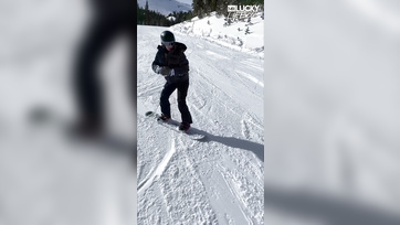 Síelés után dugta popsiba a csábos veleszületett cickós amatőr sunácskát a mázlis férjecskéje Thumb