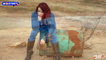 Fallout Cosplay - A 33-as menedék vörös hajú szépsége egy óriásit kavar egy vadidegen pasival Thumb